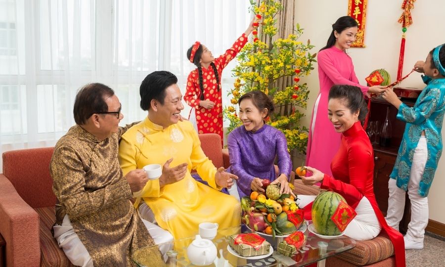 phong-tuc-tang-qua-ngay-tet-8